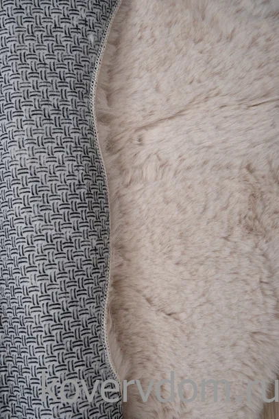 Ковер из искусственного меха Krolik 1000A T2408_BEIGE шкура Ковер из искусственного меха Krolik 1000A T2408_BEIGE шкура